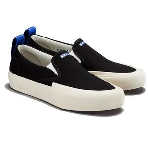 NIB OBRA Terra Canvas Slip-On Sneakers